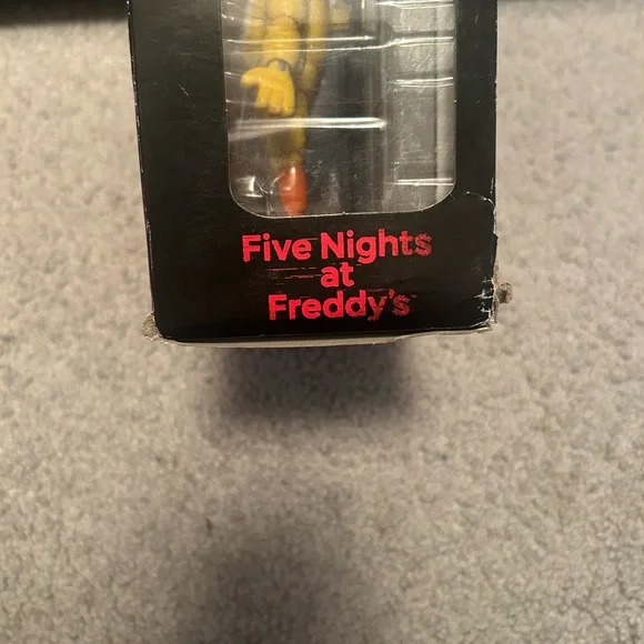 SOLD - Five Nights at Freddy’s Chica with Office Jazwares - Picture 13 of 16